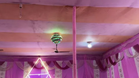 A magnificent Indian indoor event setup. Vidéo 334445446