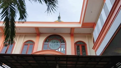 A magnificent orange mosque Stock Footage 277475022