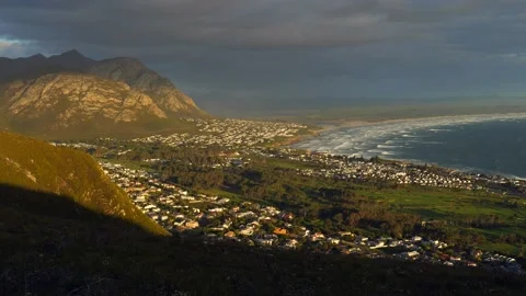 Magnificent views of Hermanus Stock Footage 143897193