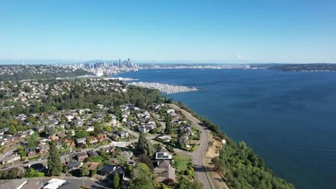 Magnolia facing the Downtown Area Stock Footage 282945158