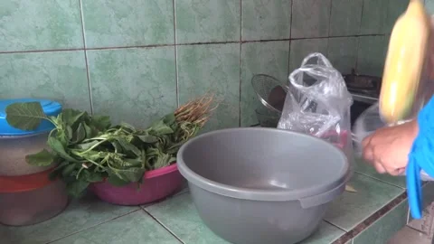 MAH01484 Stock Footage 340757499