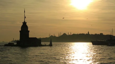 Maiden Tower Vídeos de archivo 32719420