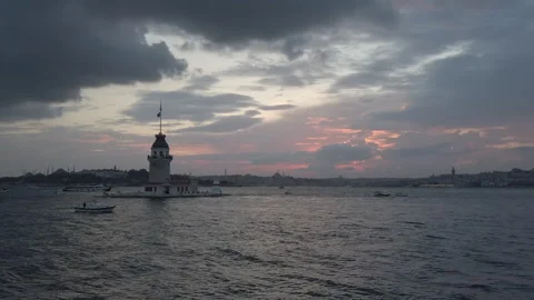 Maiden’s Tower (Leander’s Tower) at Sunset Over the Bosphorus, Istanbul Stock Footage 307216374