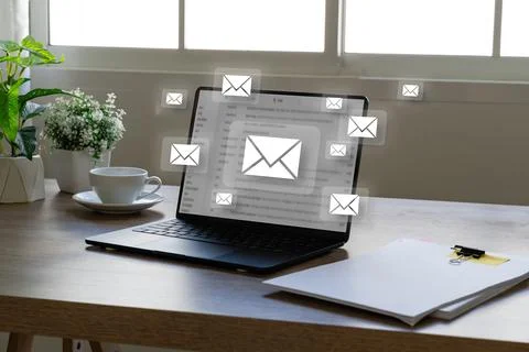 Mail Communication Connection message, new mailing alert inbox contacts not.. Stock Photos
