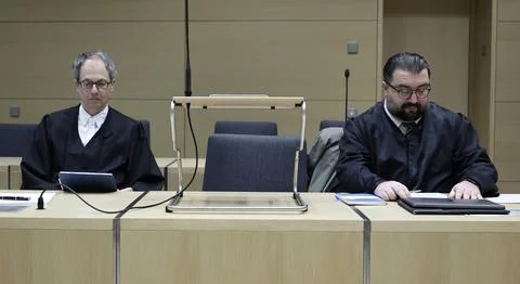 Main appeal hearing in the Lina E. case in Karlsruhe, Germany - 06 Feb 2025 Foto stock