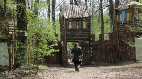 Main barbican is opened - warrior passes through the main gate Stock-Footage 40491321