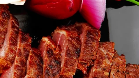 Main course : grilled fat meat Vídeos de archivo 45597155