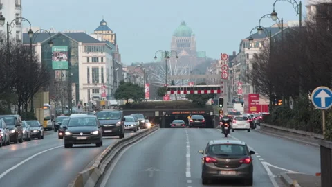 Main highway going through Brussels with 'Basilica of the sacred heart' Stock Footage 141654789