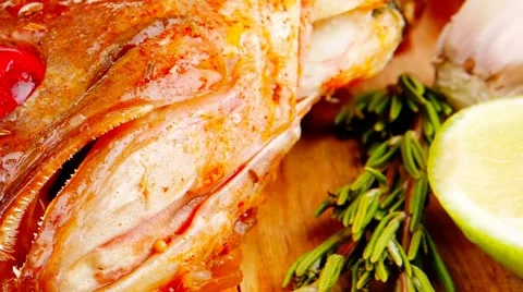 Main portion of two grilled fish Vídeos de archivo 45028721