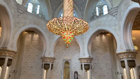 Main prayer hall of Sheikh Zayed Grand Mosque in Abu Dhabi, United Arab Emirates Stock Footage 330082638