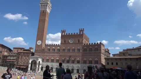 Main square in Piazza del Campo in Siena, 50fps ,real time Stock Footage 67562154