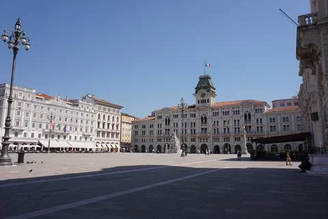 Main square of Trieste with it's town hall Foto stock