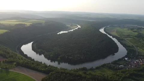 Mainschleife ('Main-Loop') at Urphar - [1080p/2K/30fps] - Zoom-Out-Clip Video stock 242630187