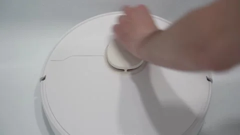 Maintenance of the vacuum cleaner robot Video stock 336513162