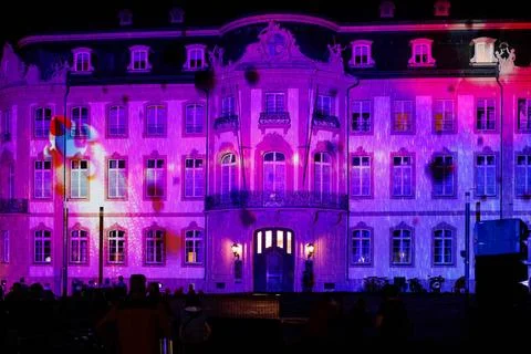 Mainz leuchtet  Das Late Light Festival, 28.09.2023 Besucher:innen besta.. Stock Photos