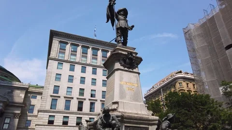 The Maisonneuve Monument, a monument in memory of Paul Chomedey de Maisonneuve. Stock Footage 318187718