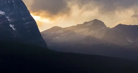 Majestic Mountain Landscape with Dramatic Sky 스톡 동영상 323270079