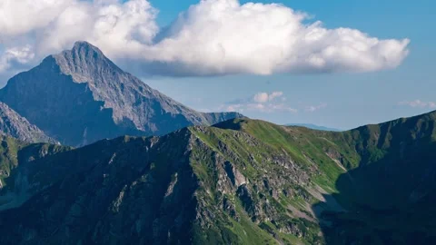 Majestic Peak Views: Tatra Range Daytime Timelapse Video stock 308189690