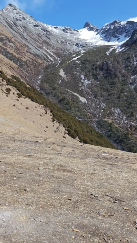 Majestic Snow-capped Mountain Range Time-lapse in China Video stock 330096491
