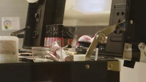 Make-up accessories desktop cosmetic working mirror artist fashion equipment 스톡 동영상 140763686