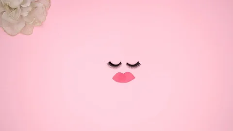 Make up and woman's accessories and eye lashes blinking - Stop motion Stock Footage 106363856