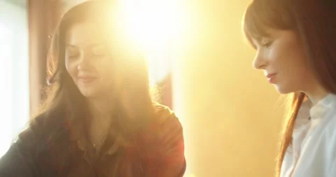 A make-up artist and a model choose a shade of lipstick for a studio shoot. Stock-Footage 279916087