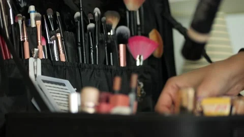 Make-up Artist bag. Doing make-up. Stock Footage 228735522