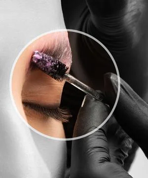 The make-up artist does Long-lasting styling of the eyebrows and will color.. Stock Photos