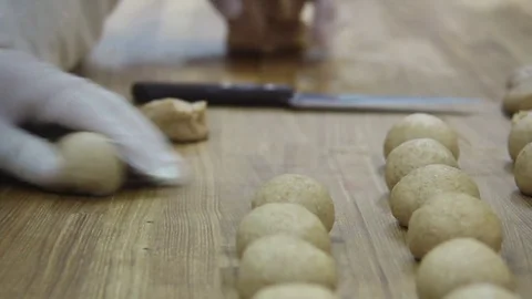 Make balls of dough Video stock 69993685