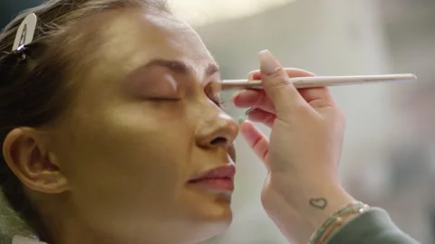 Make Up &amp; Bodypainting 動画素材 283934460