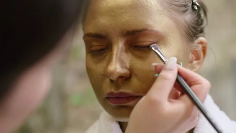 Make Up &amp; Bodypainting 動画素材 283934810