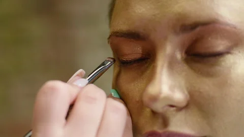 Make Up &amp; Bodypainting 動画素材 283935261