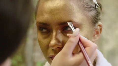 Make Up &amp; Bodypainting 動画素材 283935895