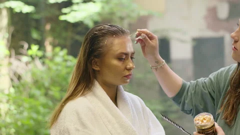 Make Up &amp; Bodypainting 動画素材 283940898