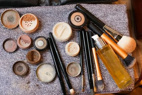 Make-up brushes and powder Stock Photos
