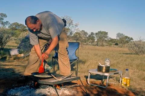 To make crepes in the australian desert Stock Photos