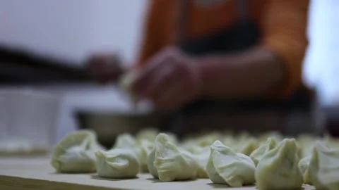 Make dumplings with mother on the winter solstice Stock Footage 198989498
