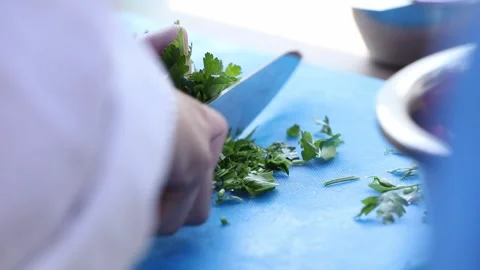 To make green salad  10 Video stock 312948746