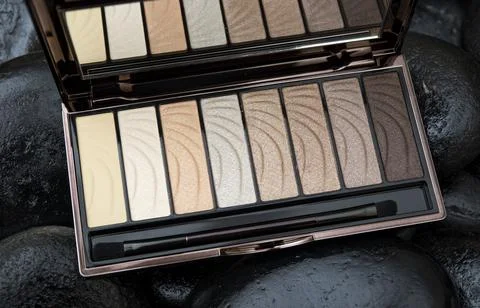 Make item eyeshadow powder multi shades closeup view Stock Photos