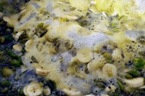 To make jam of kiwi Stock Photos