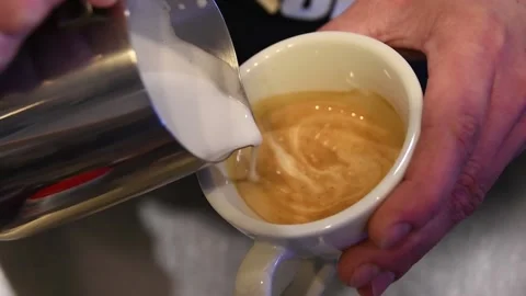Make latte art coffee Stock Footage 149292892