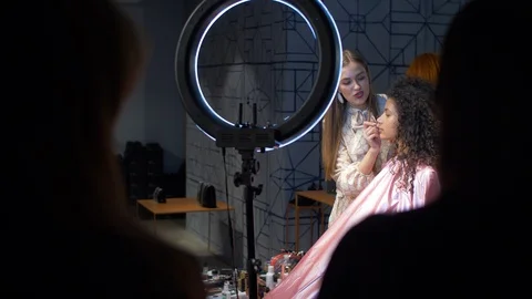 Make-up master class Stock Footage 122705371