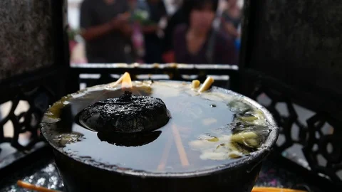 Make a merit at the temple Stock-Footage 97123518