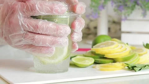 Make non-alcoholic mojito at home Video stock 242168282