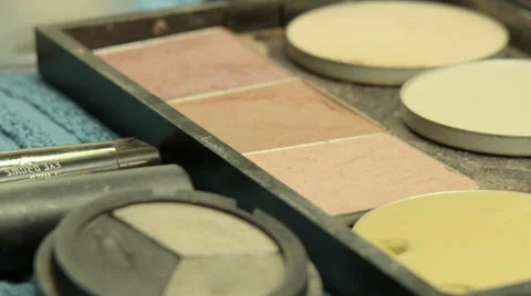 Make up in photo studio Stock Footage 41463069