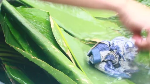 Make sticky rice cake Stock Footage 303218660