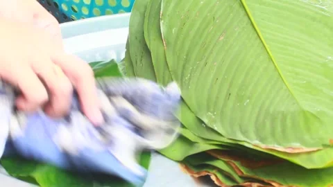 Make sticky rice cake Stock Footage 303219063