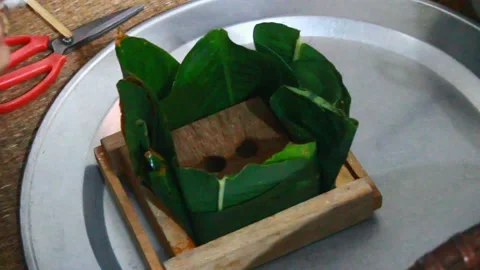 Make sticky rice cake Stock Footage 303219181