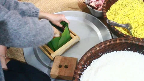 Make sticky rice cake Stock Footage 303219243