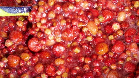 Make strawberry jam Stock Footage 134506401